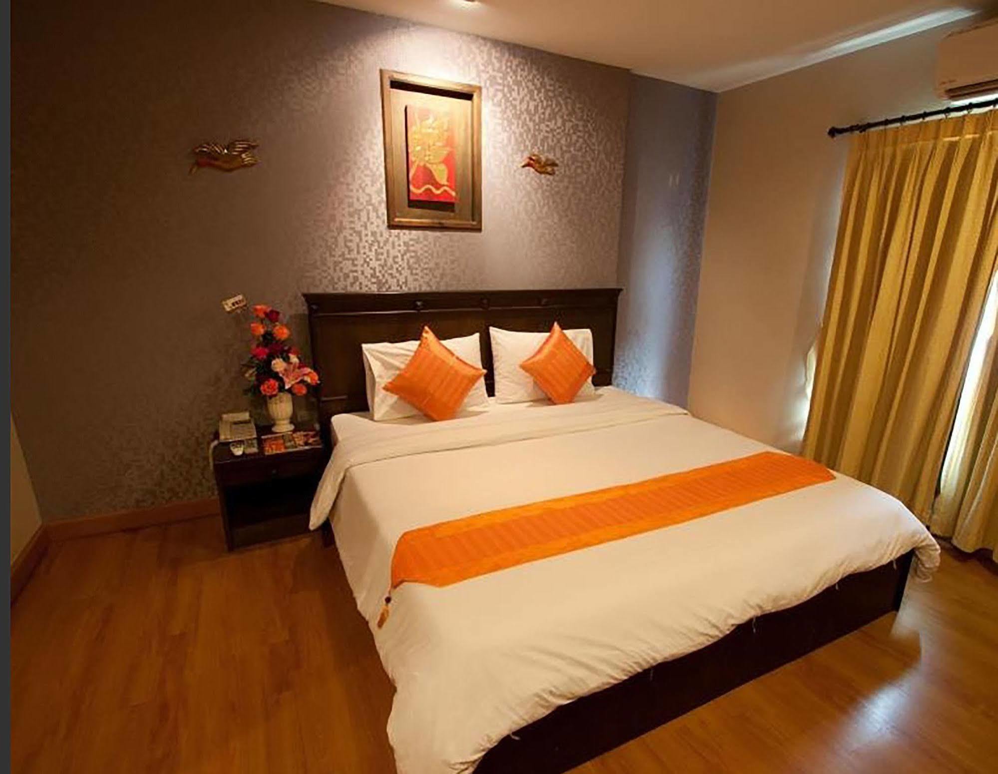 Hotel Lanna House Chiang Mai Zewnętrze zdjęcie